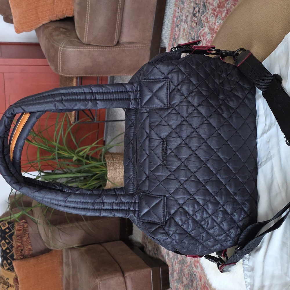 Gorgeous MZ Wallace Black Quilted Crossbody/Shoulder Bag 🖤🎁❤️ - Picture 16 of 16